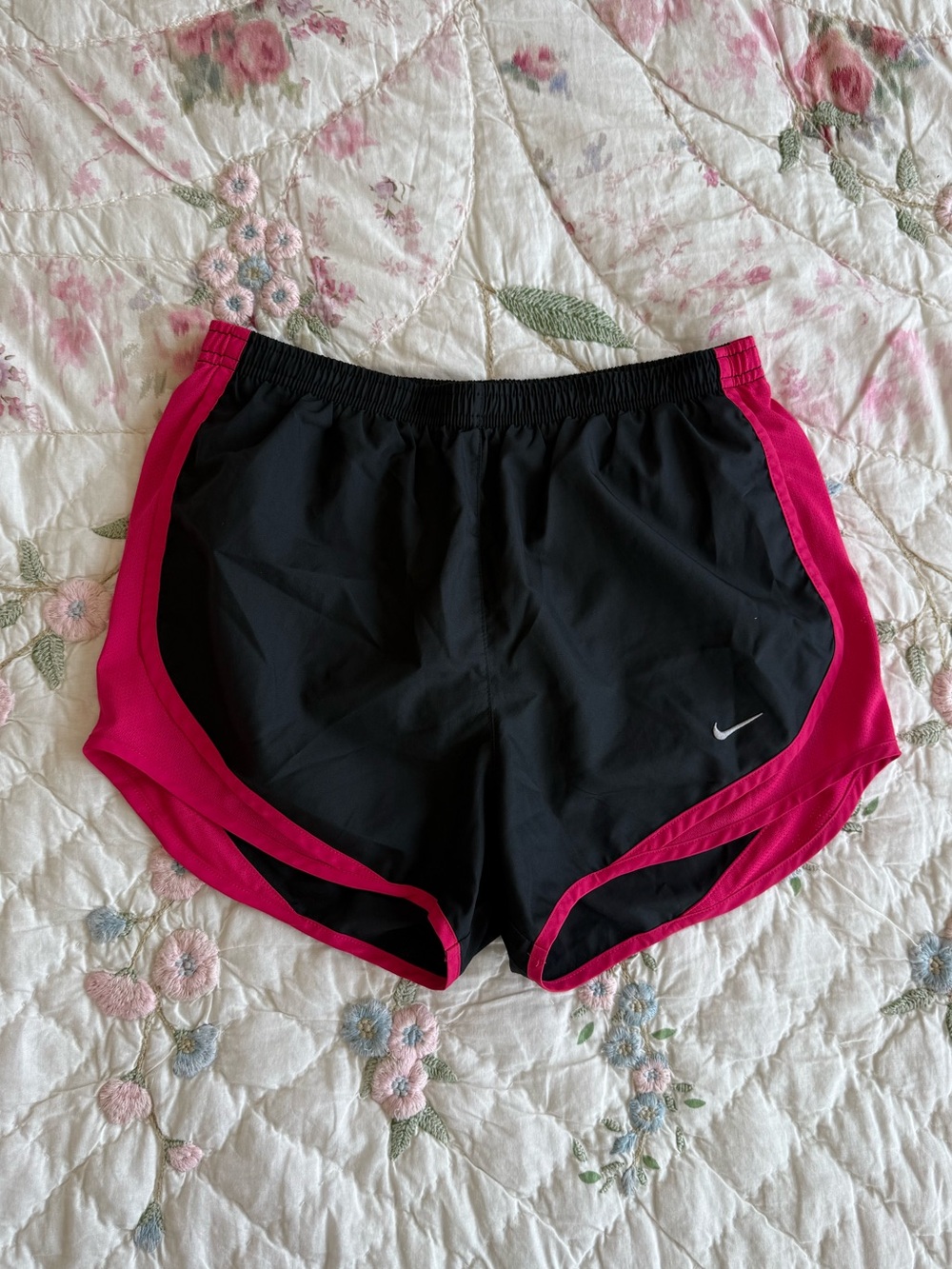 Nike Women’s Tempo Black & Pink Running Shorts